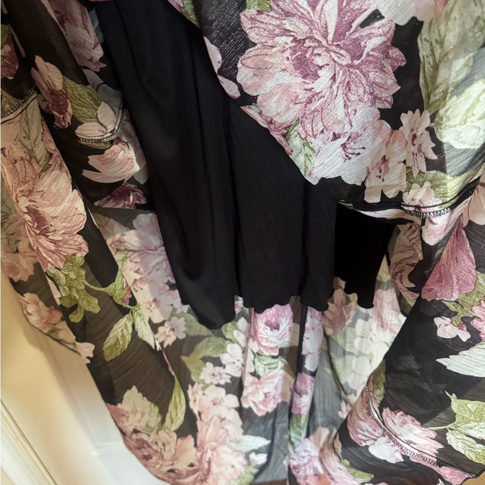 Alexa B Nites Black Elegant Floral Long Sleeve Maxi Dress in size 20W. - Picture 6 of 6